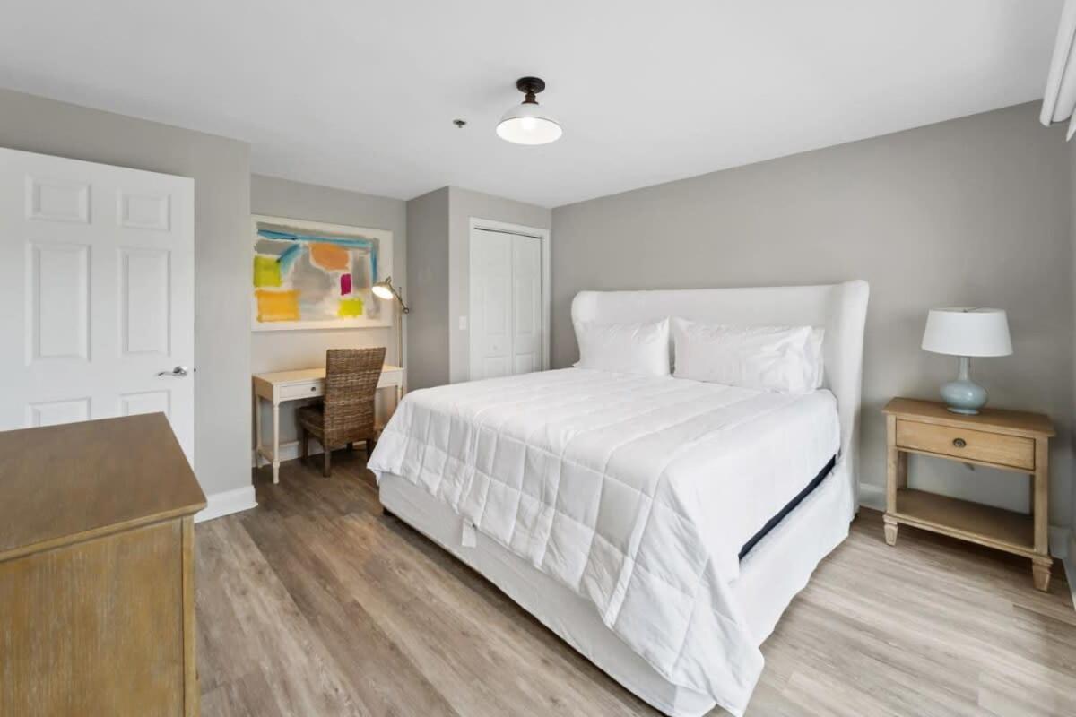 Newly Renovated Condo With Private Balcony! Panama City Beach Eksteriør bilde