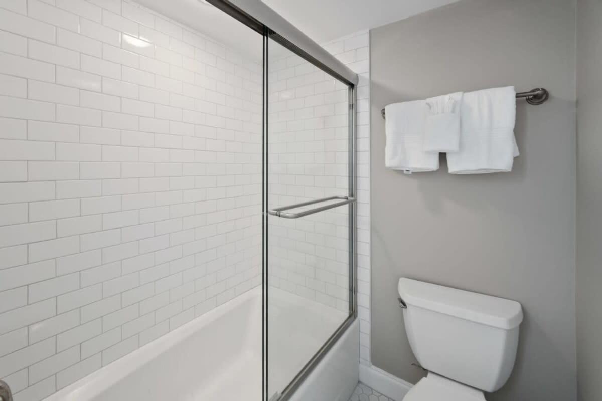 Newly Renovated Condo With Private Balcony! Panama City Beach Eksteriør bilde